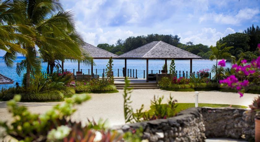 Hotel The Warwick Fiji Korolevu  Exteriér fotografie The beach at the resort