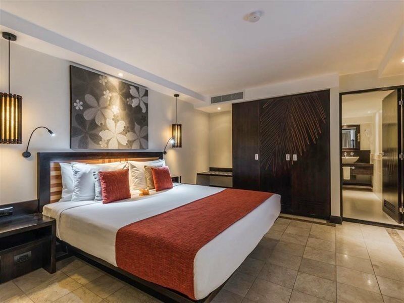 Hotel The Warwick Fiji Korolevu  Exteriér fotografie A bedroom at the Taj Bengal